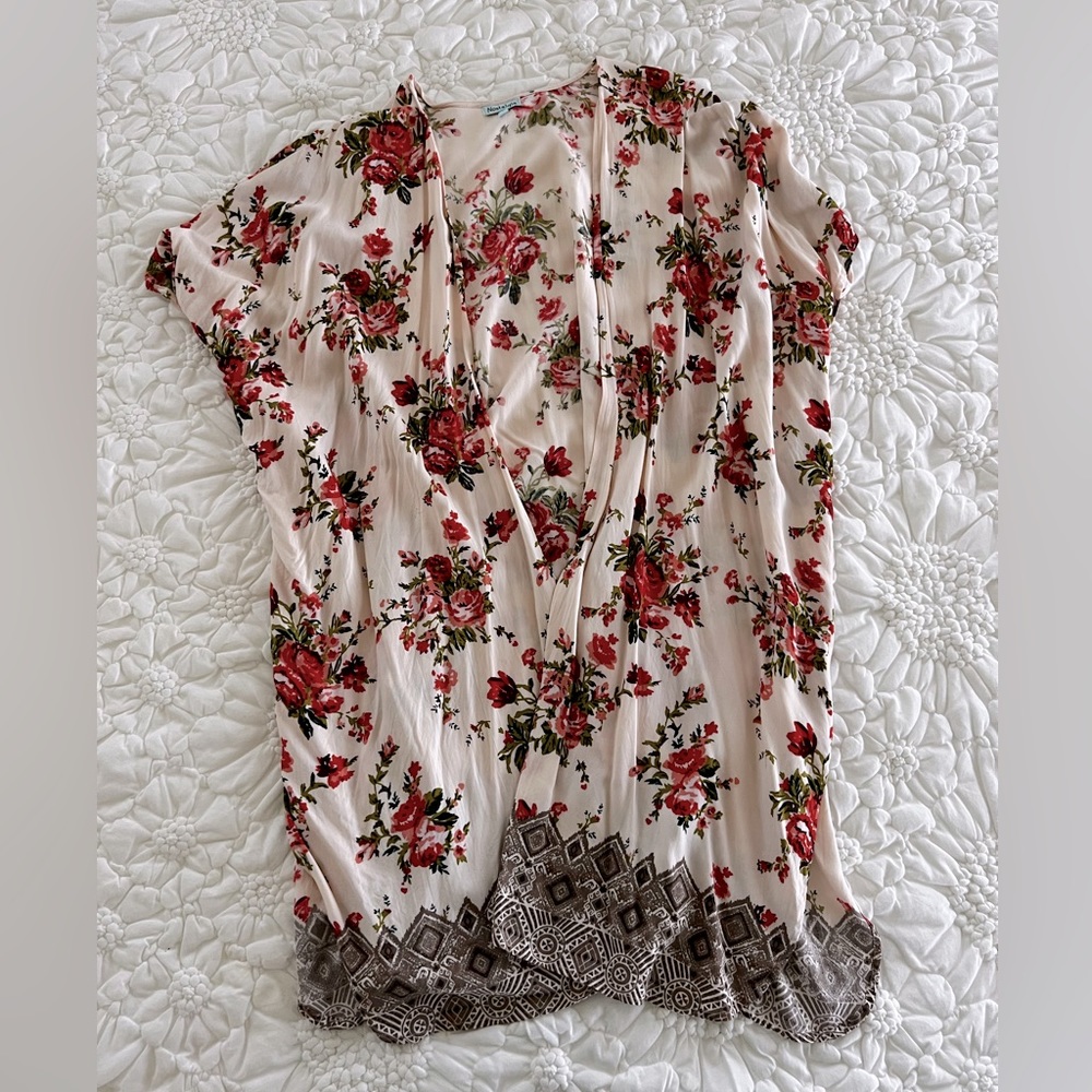 Nostalgia Floral Kimono